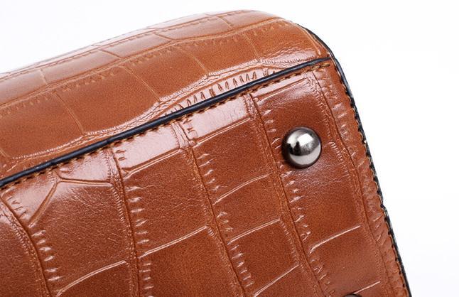 Livia™ – Classic Elegance 4-Piece Bag Set