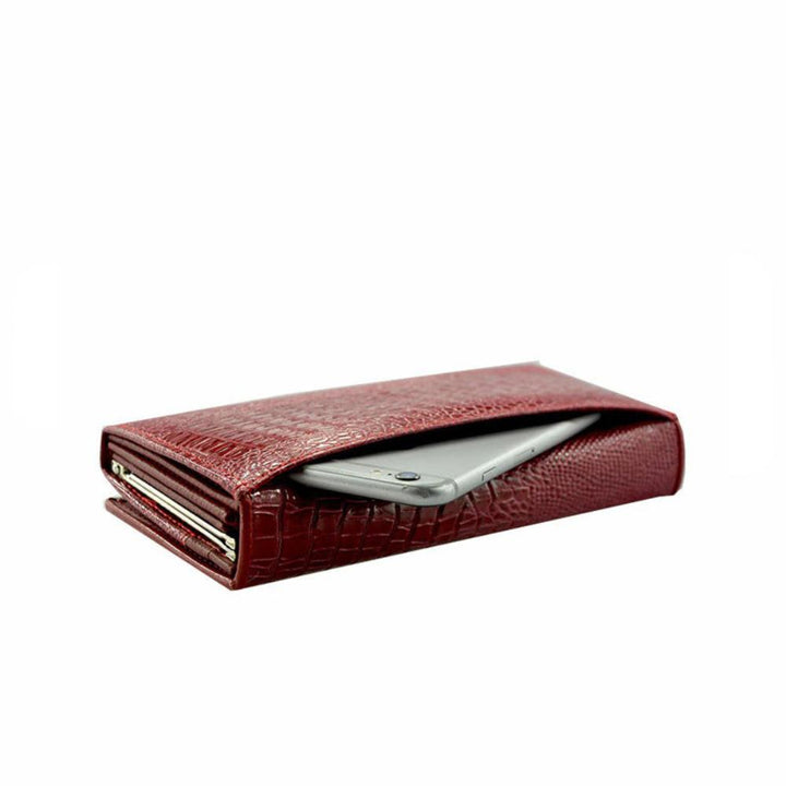 Livia™ – Elegant Embossing RFID Wallet