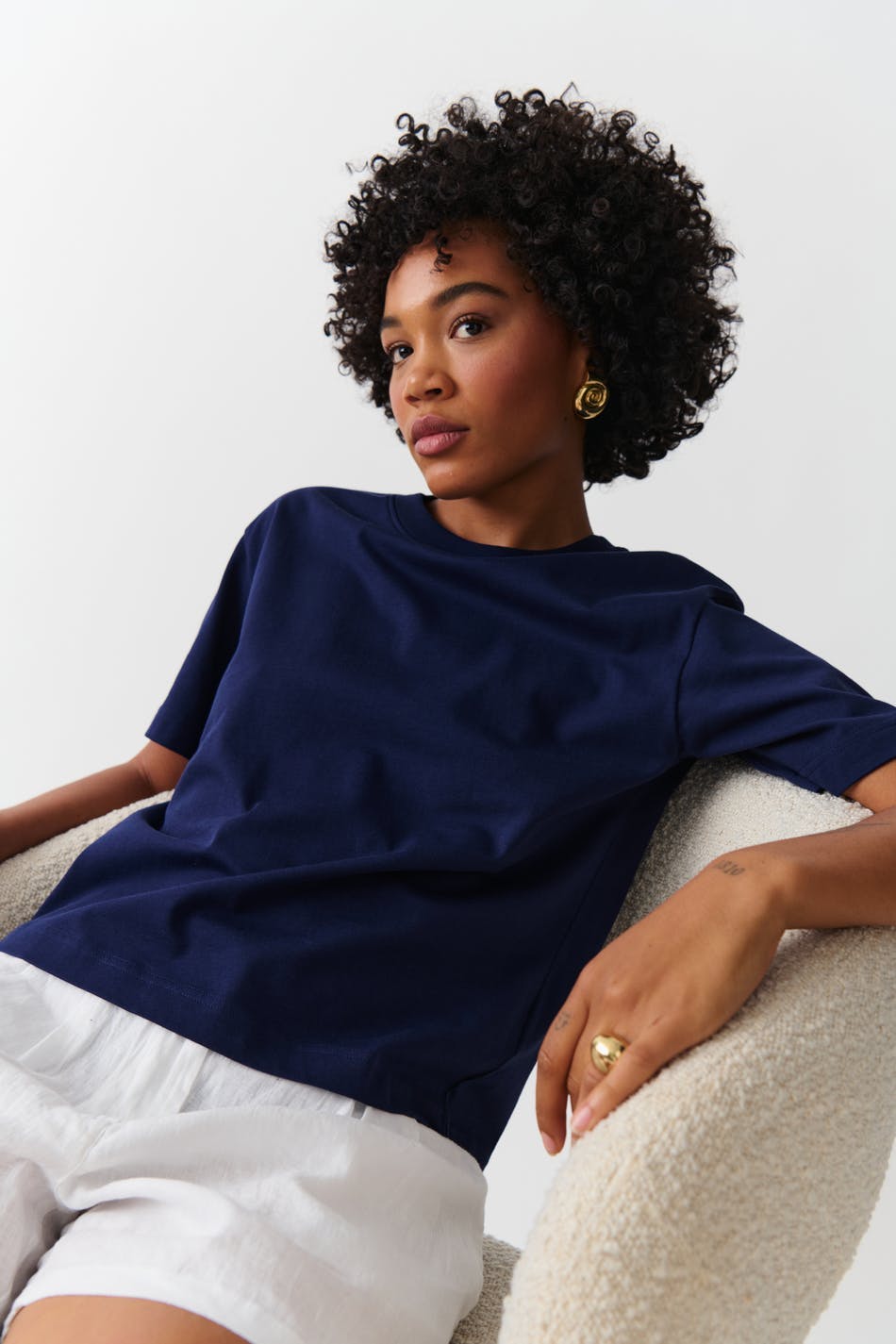 Aveline™ – Luxurious Cotton T-shirt