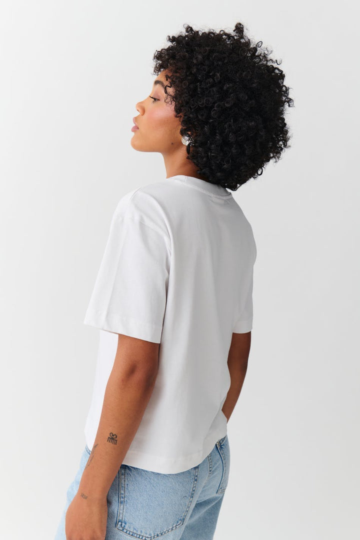 Aveline™ – Luxurious Cotton T-shirt