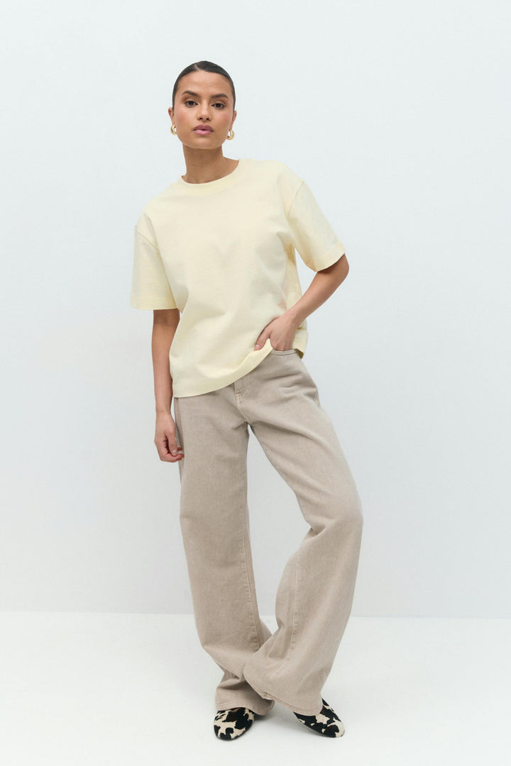 Aveline™ – Luxurious Cotton T-shirt