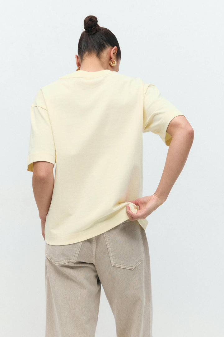 Aveline™ – Luxurious Cotton T-shirt