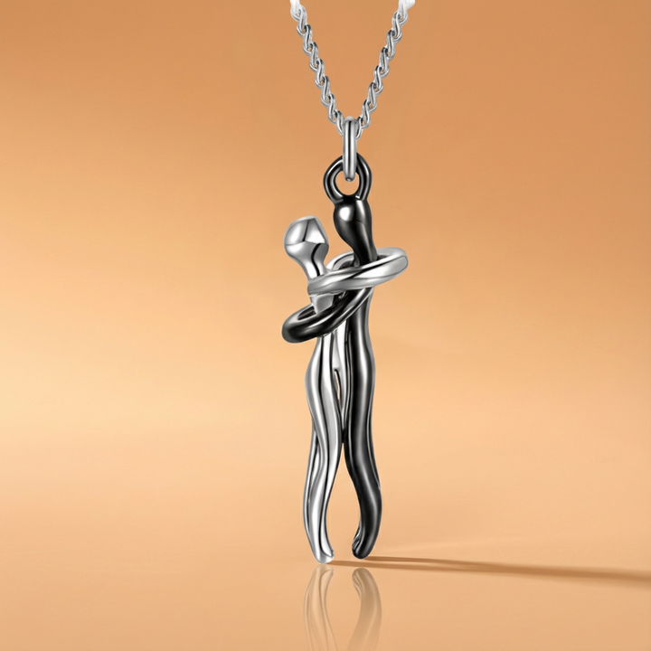 Janae™ – Embrace Necklace