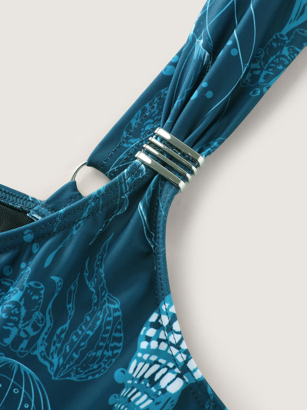 Sovelle™ – Vibrant Ocean Pattern Pocket One-Piece Swimsuit