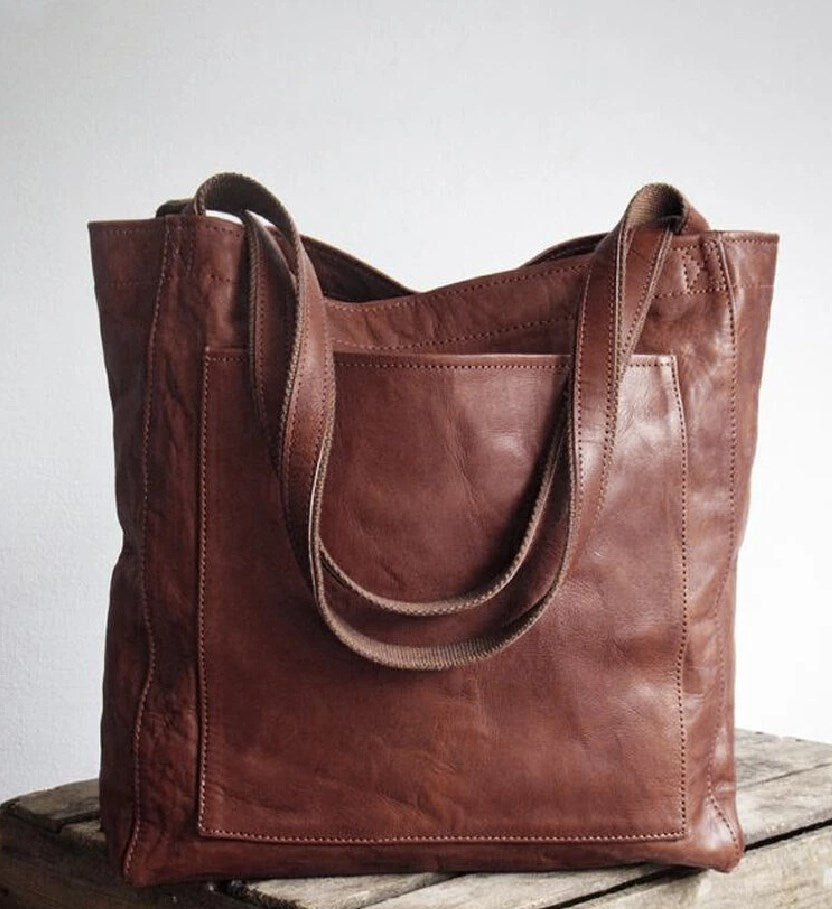 Livia™ – Classic Leather Tote