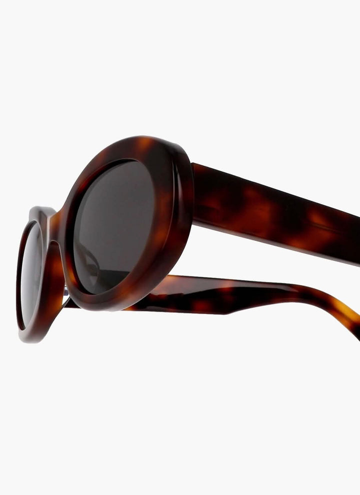 Celia™ – Sleek Sunglasses