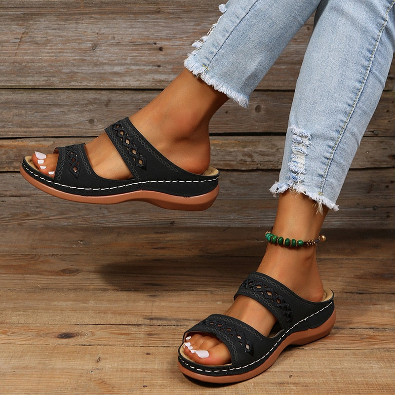 Liora™ – Orthopaedic Sandals