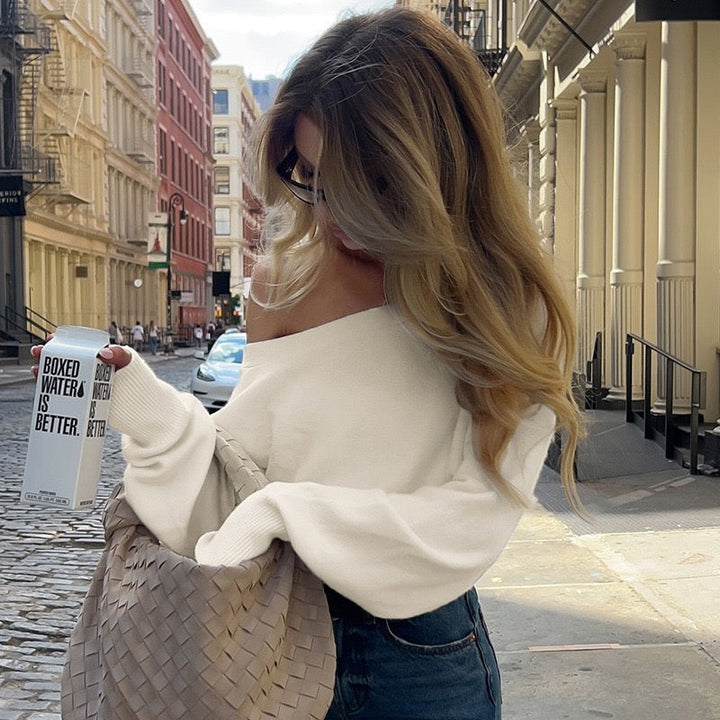 Lunelle™ – Off-Shoulder Jumper in Soft Yarn