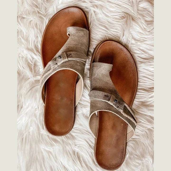 Elara™ – Premium Orthopedic Sandals