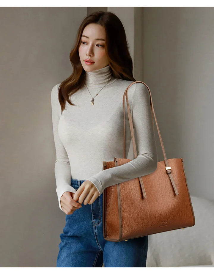 Celia™ – Spacious Leather-Look Bag