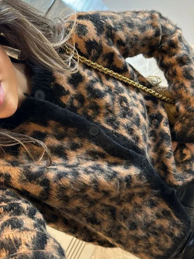 Celestra™ – Elegant Simple Cardigan