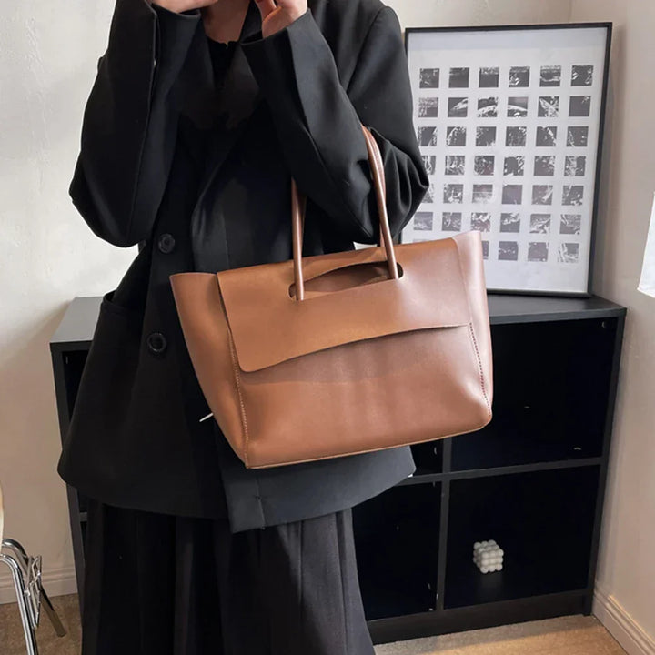 Livia™ – Minimalist Shoulder Bag