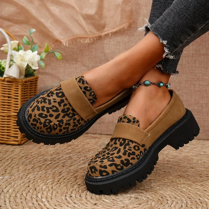 Zafiya™ – Platform Leopard Loafers