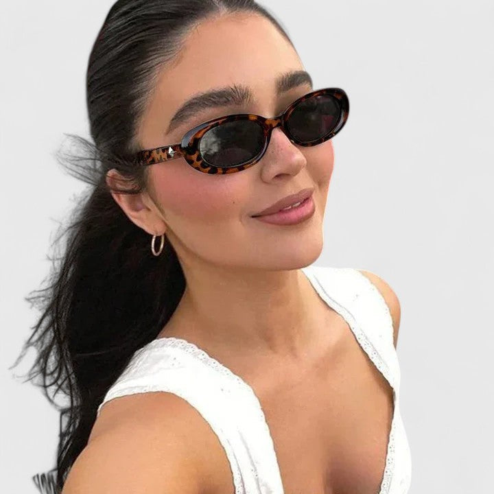 Elara™ – Chic Sunglasses