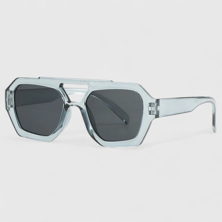 Elara™ – Elegant Sunglasses