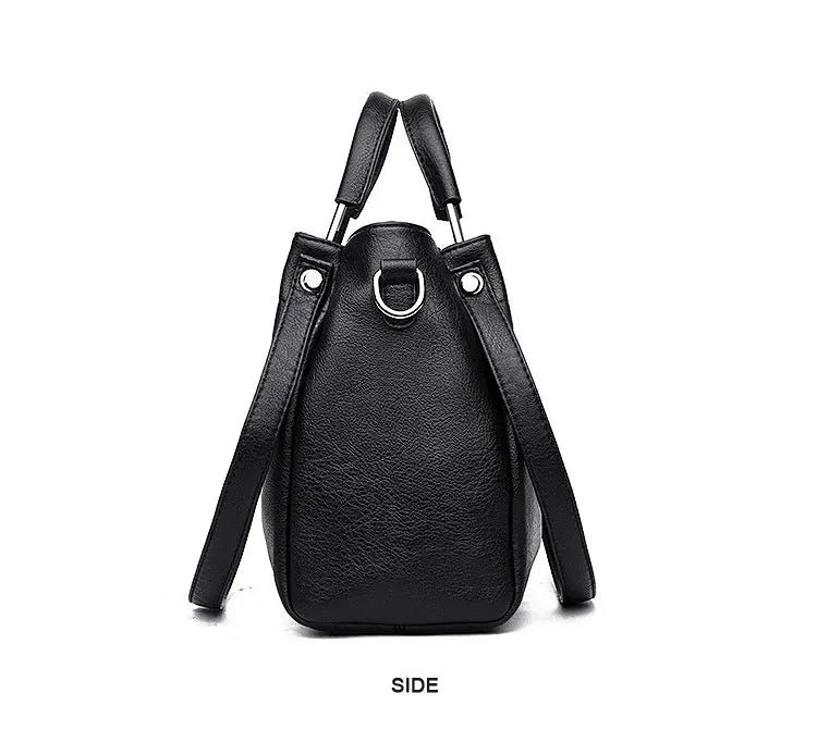 Livia™ – Luxe Charm Classic Shoulder Bag