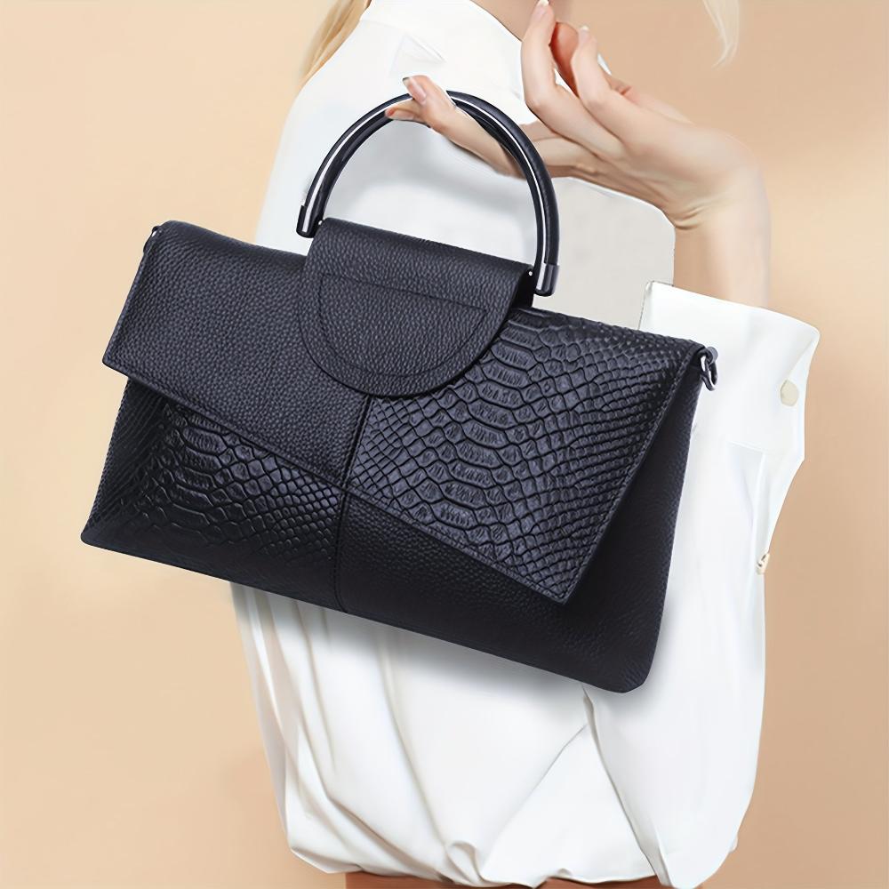 Elara™ – Croc-Embossed Luxury Bag
