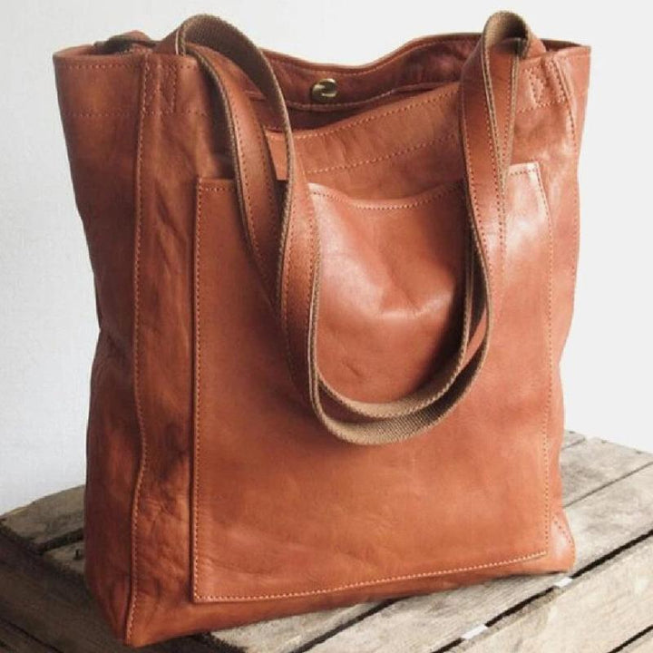 Livia™ – Classic Leather Tote