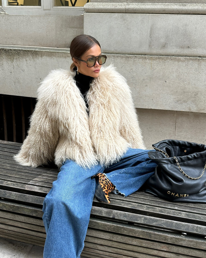 Lunelle™ – Luxe Faux Fur Shaggy Jacket