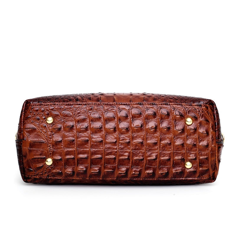 Clara™ – Classic Croc | Versatile Vintage Bag